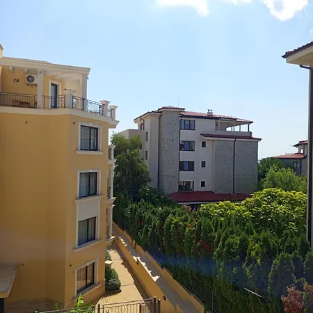 Hrizantema Horizontm شقة